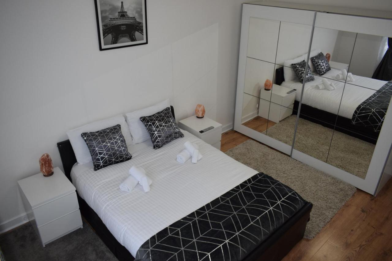 Glasgow Lovely Apartment D&N Εξωτερικό φωτογραφία