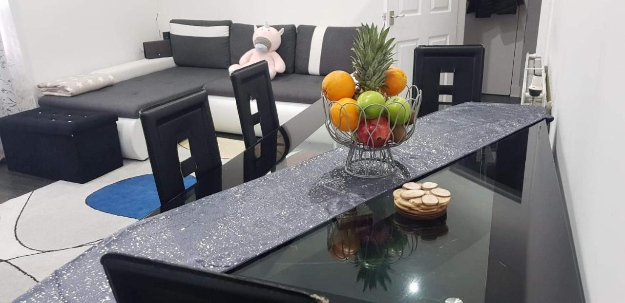 Glasgow Lovely Apartment D&N Εξωτερικό φωτογραφία